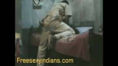 Desi sex videos of young local call girl fucked by client