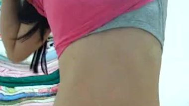 Sexy webcam sex showing off a teen orgasm
