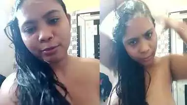 Head bath nude shower with camera recording of GF